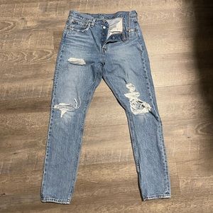 Levis skinny 501 waist 28 Length 30 distressed